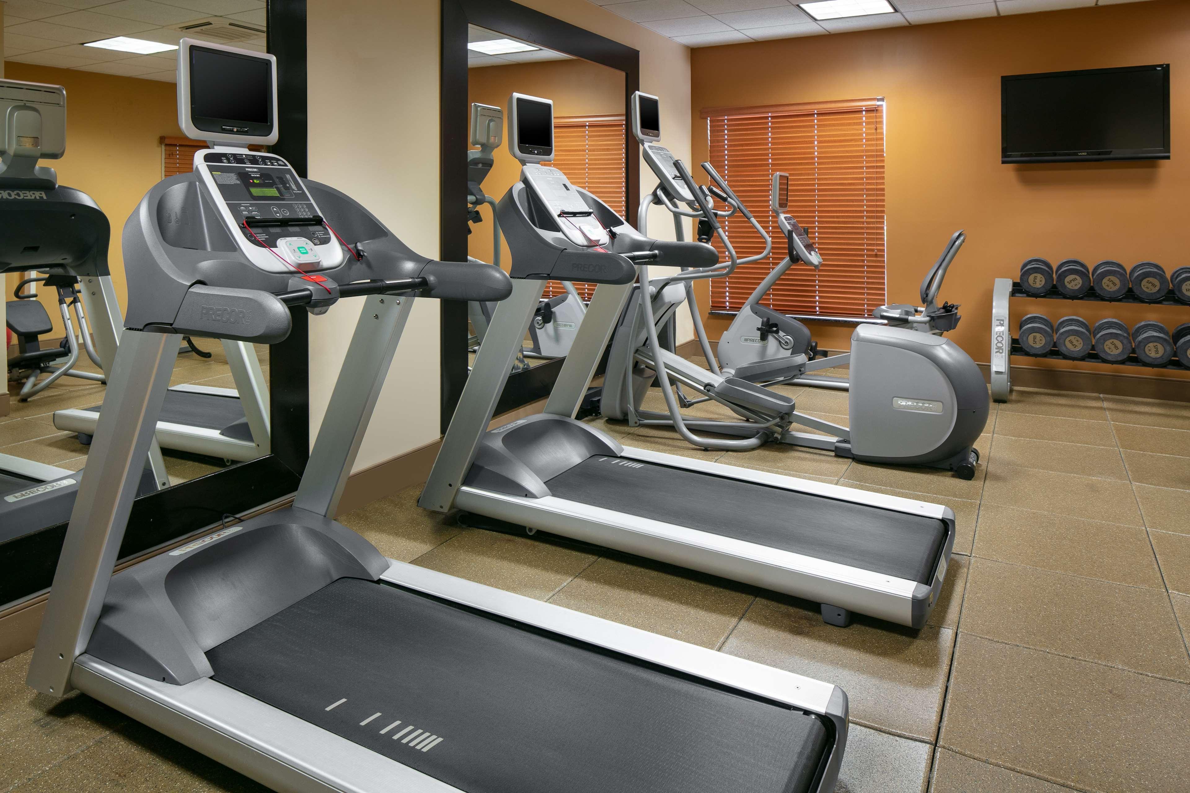 Hilton Garden Inn Omaha West Екстериор снимка