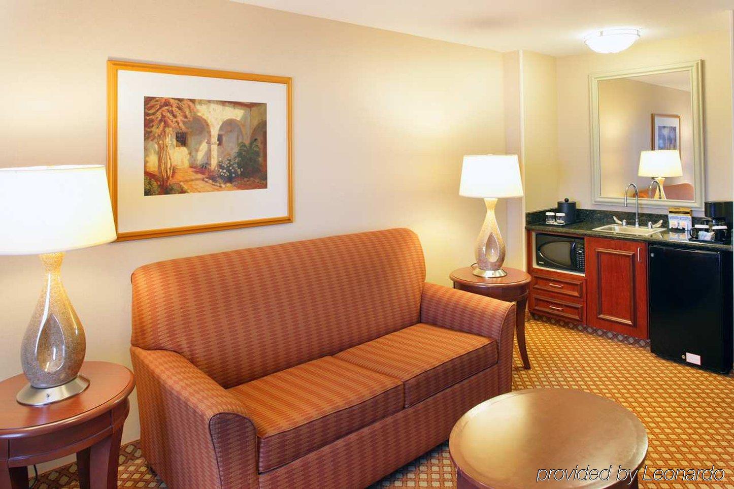 Hilton Garden Inn Omaha West Стая снимка