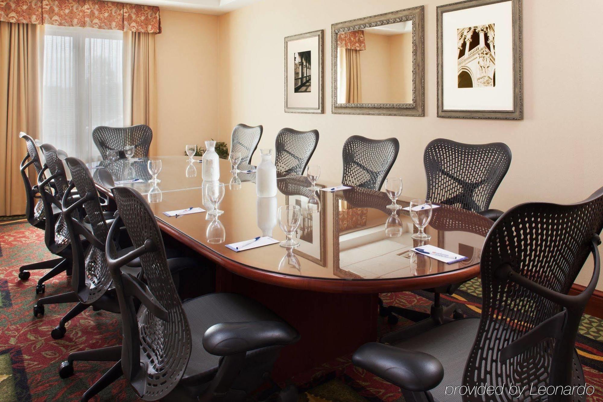 Hilton Garden Inn Omaha West Екстериор снимка